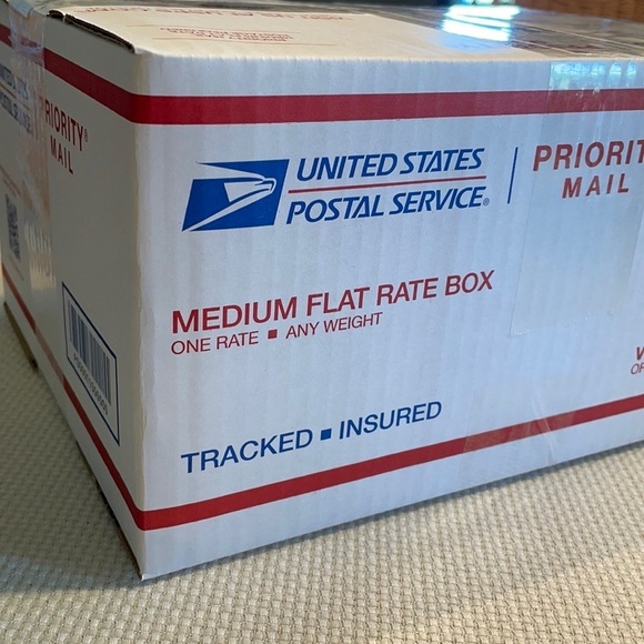 10 T-shirt bundle Mystery Box - Picture 1 of 1